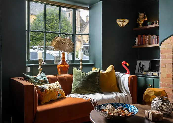 Chipping Campden Shabby Chic On Famous High Street