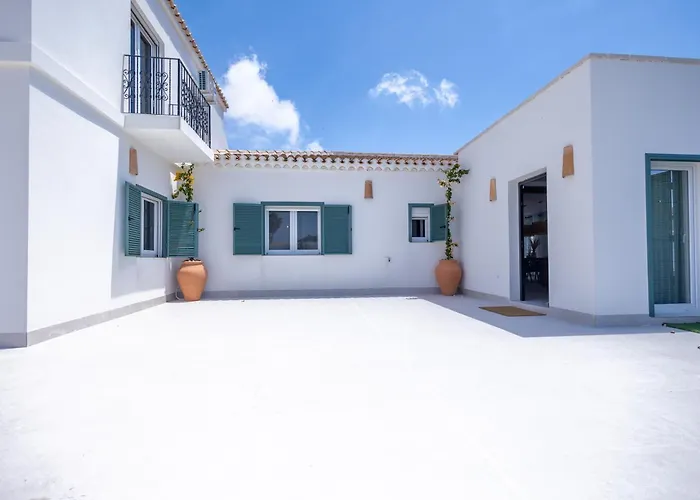 Villa Mi Lola