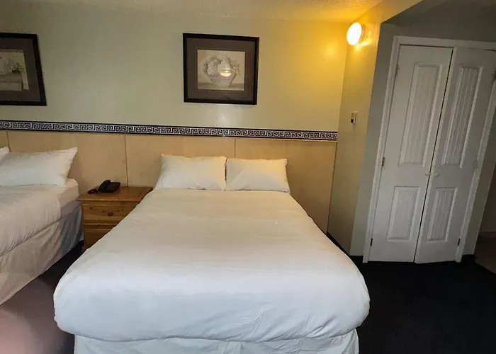 Silver Crest Lodge