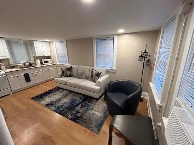 Sanford Hideaway Near Historic Downtown