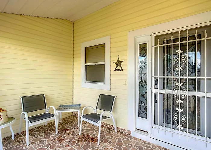 A Charming 2Bed 2Bath Designer Home In The Villages