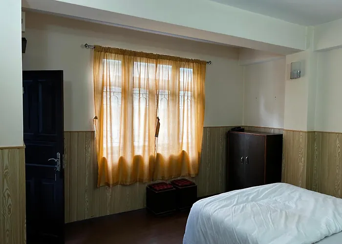 Khangri Guest House