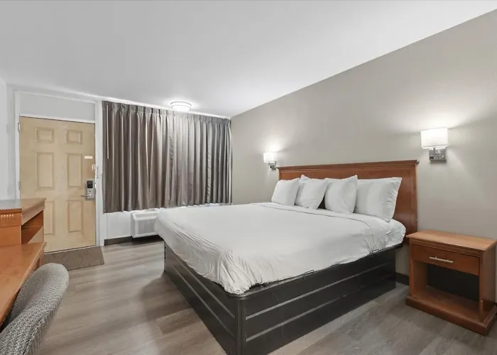 Edison Motor Lodge