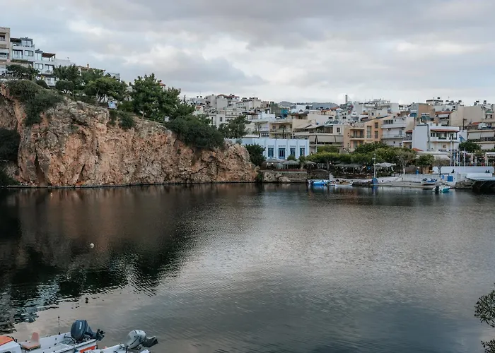 Seannamon Apartment With Sea View By 8Essentially