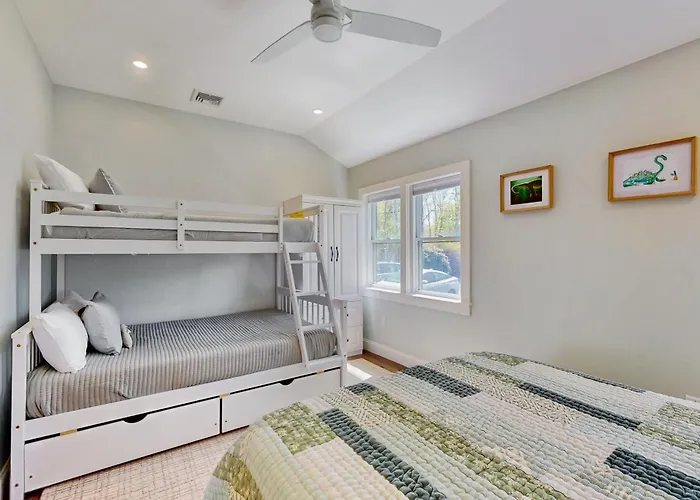 Thayer Beach Lakehouse