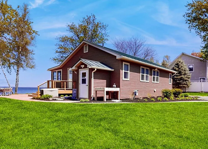 Thayer Beach Lakehouse