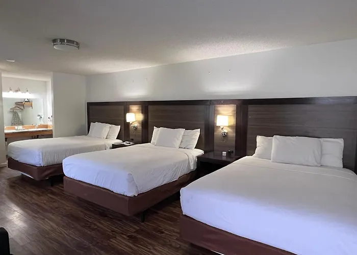 Sunrise Motor Inn