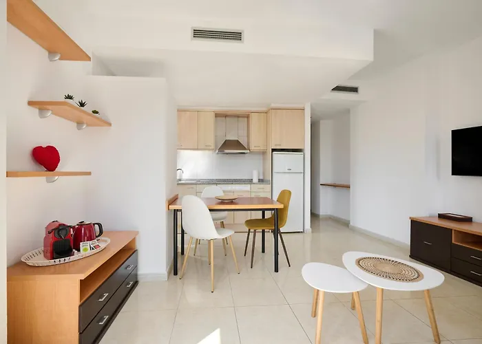 Apartments Mtb Only Couples