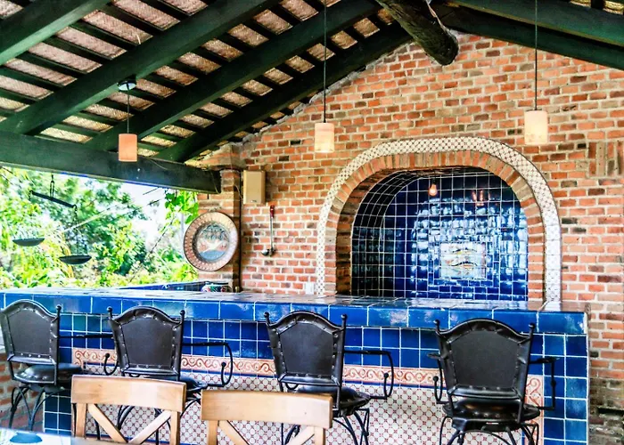 Anana Rancho San Rafael Pool And Lake Views