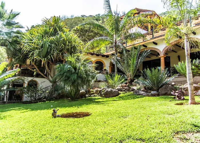 Anana Rancho San Rafael Pool And Lake Views