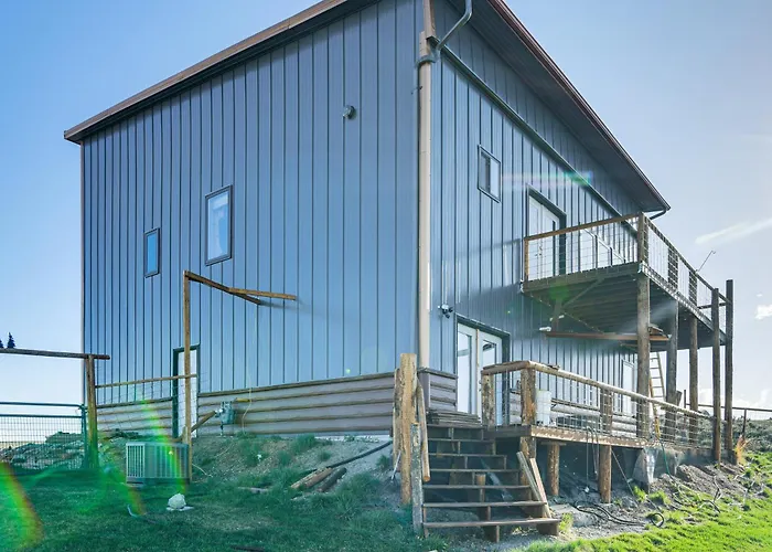 5 Mi To Lake: Secluded Pinedale Retreat W/ Sauna!