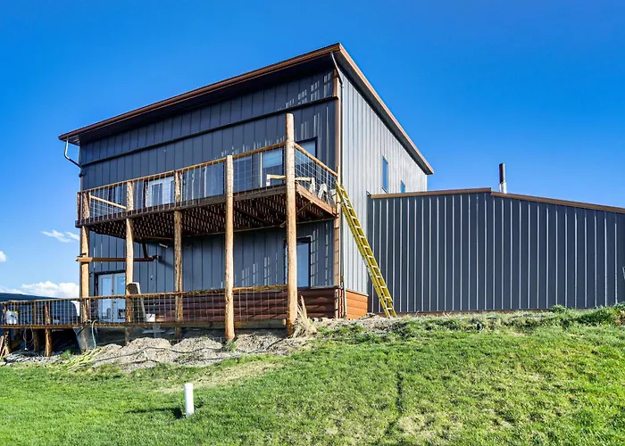 5 Mi To Lake: Secluded Pinedale Retreat W/ Sauna!