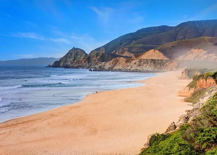 Oceanfront Coastal Home With Breathtaking Views Hiking Beaches & More