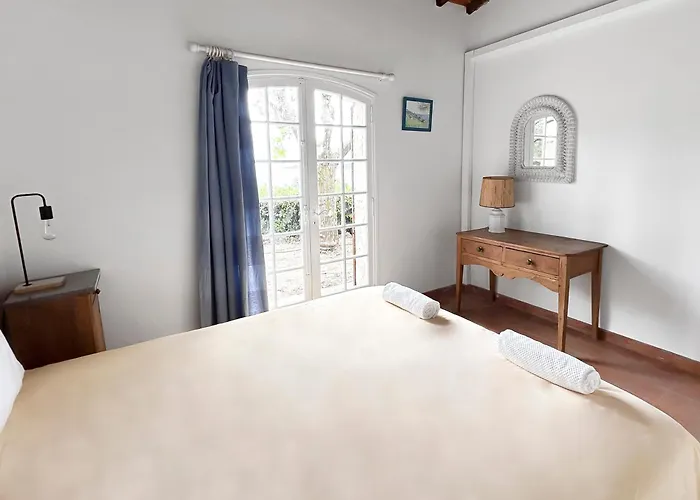Detente Provencale Avec Vue Mer