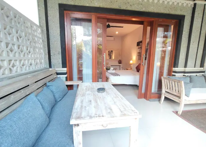Candra Surf Homestay