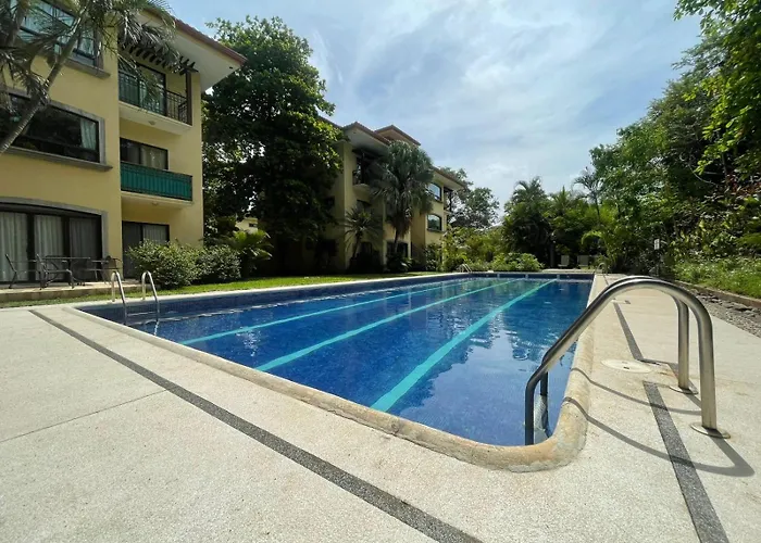 The Oaks Tamarindo Pool Front Condominiums Fast Wifi
