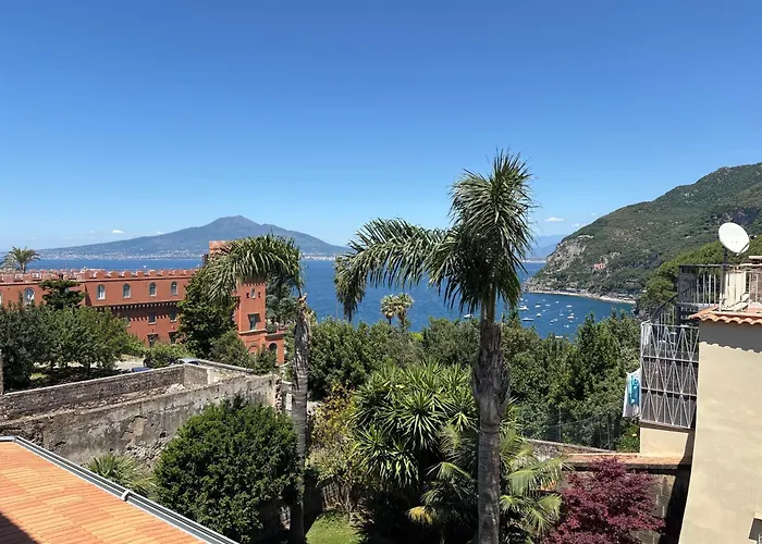 Enfasi Holiday Home