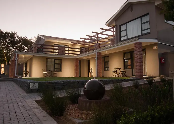 Four Palms Accommodation