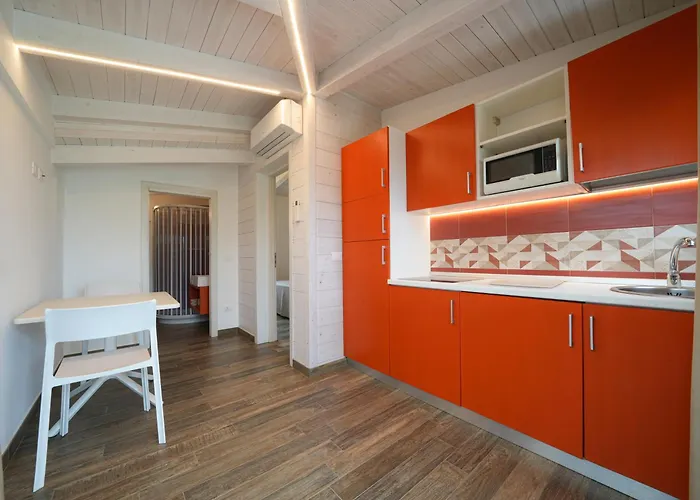 Marinella Beach Apartments - On The Beach - Private Free Parking