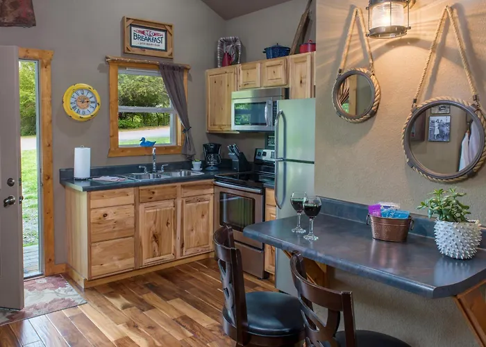 Eureka Sunset Cabins