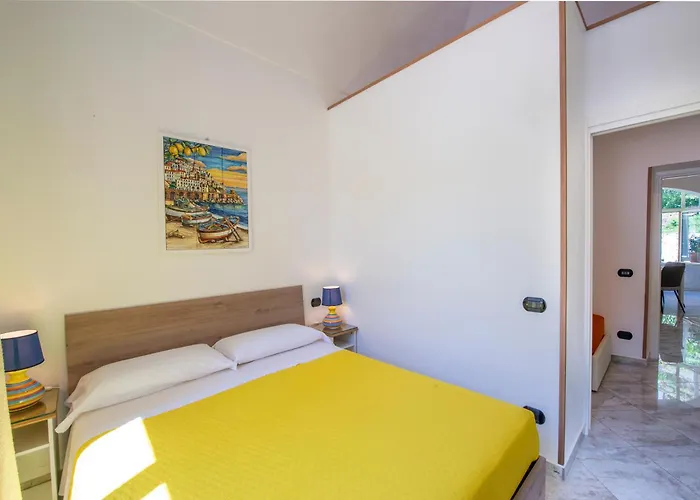 Casalina Amalfi Center