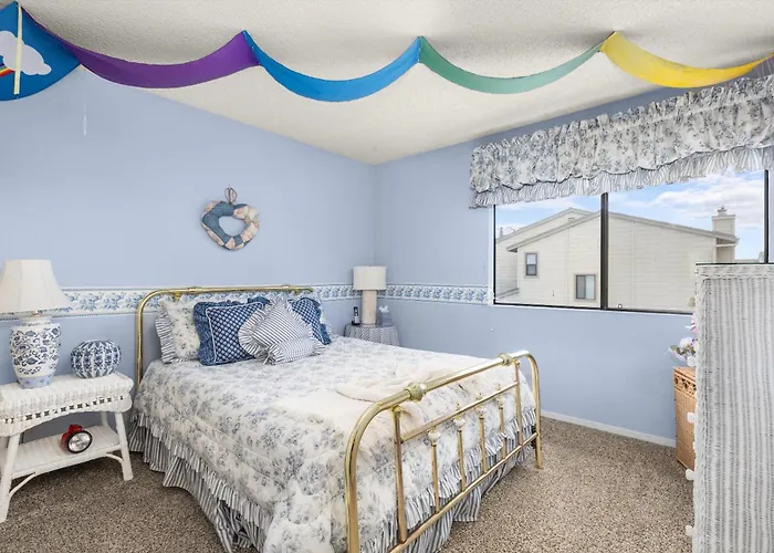 Cozy Condo