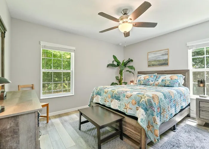 Dunnellon Dream - Pool, Fire Pit & Outdoor Bar