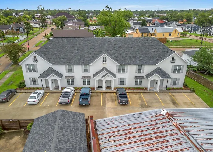Townhouse In Downtown Lake Charles