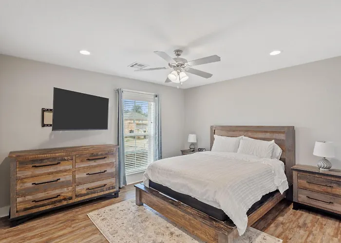 Townhouse In Downtown Lake Charles