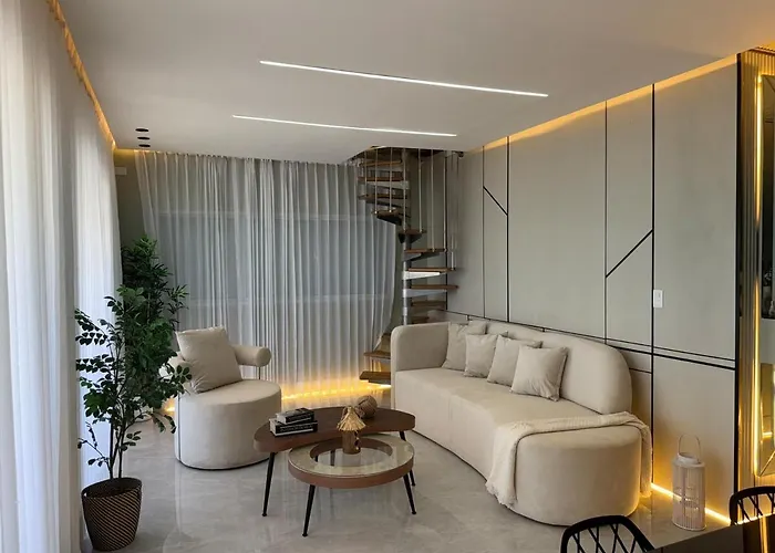Luxury Apartment In Cabrera