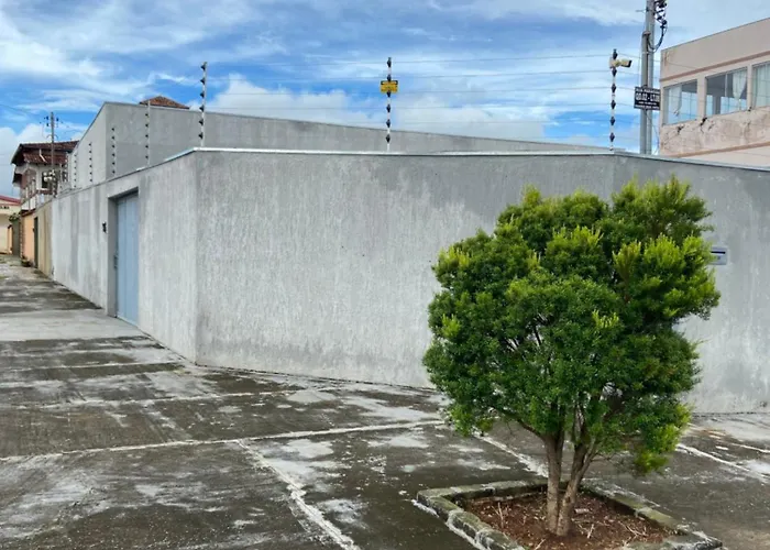 Pousada Acessus - Proximo da UniEvangelica e Hospital Anima
