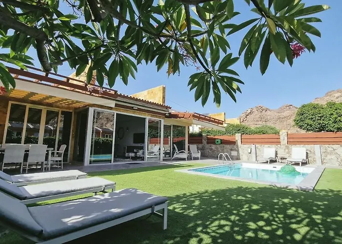 Villa Helene Tauro, Heated Pool, Wi-Fi, Bbq By Kalmacanaria