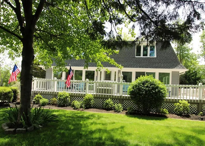 404 Fourth - 1St Fl - 4Br With A Pool