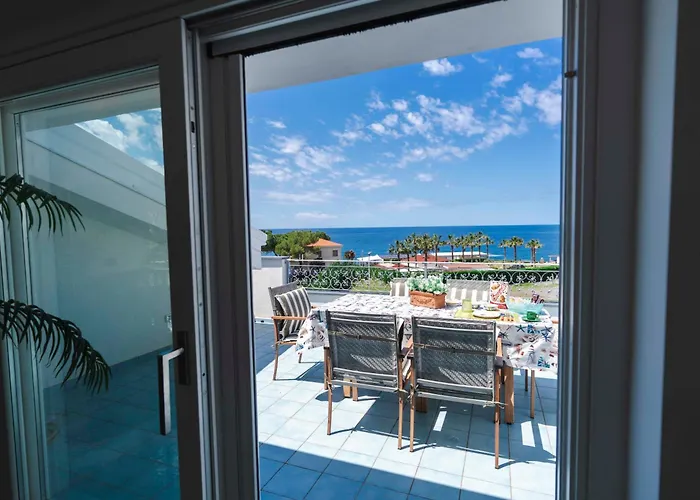 House Of Poseidon - Luxury Suite