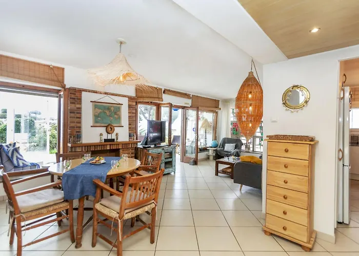 Holiday Home Casa Acuario By Interhome