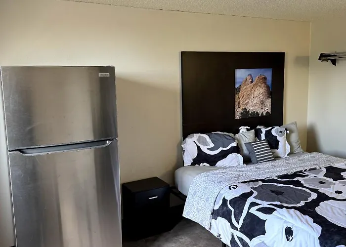 The Suite Inn