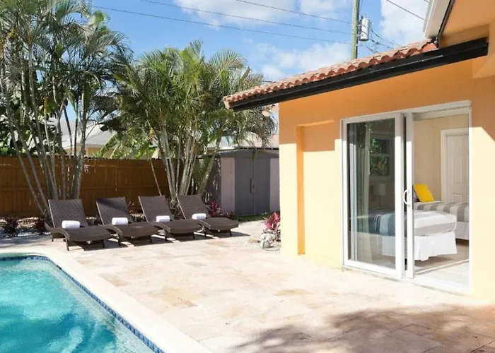 Beautiful Villa 4 Bd 3 Ba With Heated Private Pool, Close To Beach