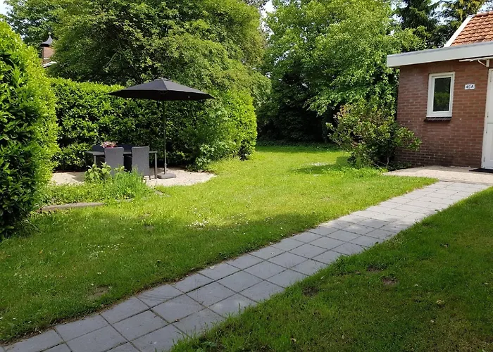 Cottage In Veluwe Near Forest Park