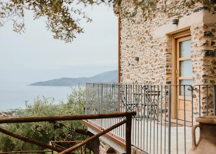 Casolare Cento Ulivi Luxury & Charme