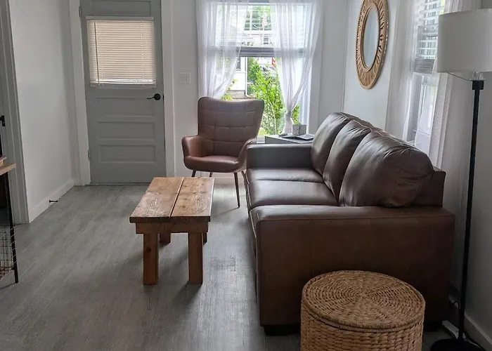 Make Lasting Memories At The Bougie Beach Bungalow