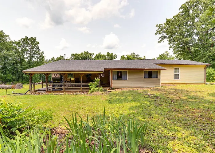< 1/2 Mi To Lake: Secluded Gem In Cherokee Village