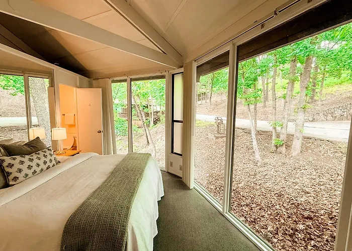 Treetop Village-3Bed3Bathpoolsdock8Pp