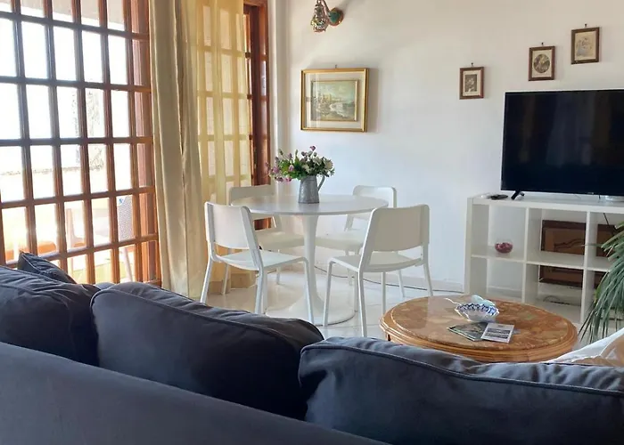 Scario House
