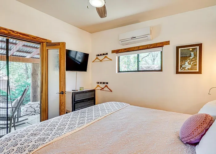 Casita Colibri: Lovely, Romantic Patagonia Retreat