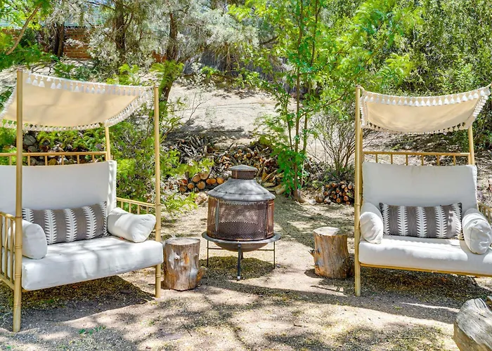 Vibrant 'Casa Paloma' W/ Patio - Near Vineyards!