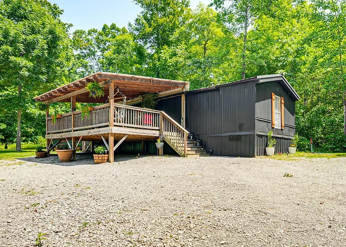 Nancy Cabin W/ Fire Pit Near Lake Cumberland!
