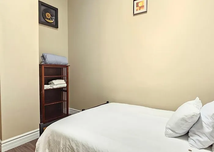 Perfect Location! Quiet-Spacious-2 Bed-2 Bath