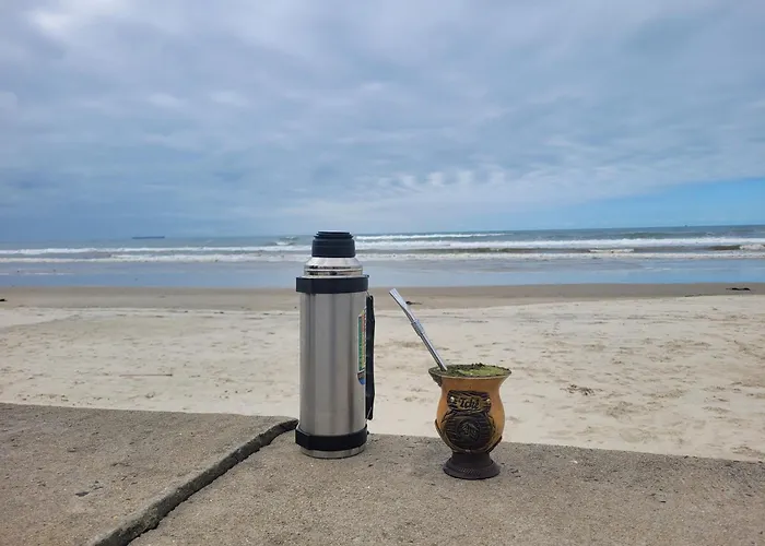 Casa 3 Min Da Praia 2 Suites Churrasqueira Garagem