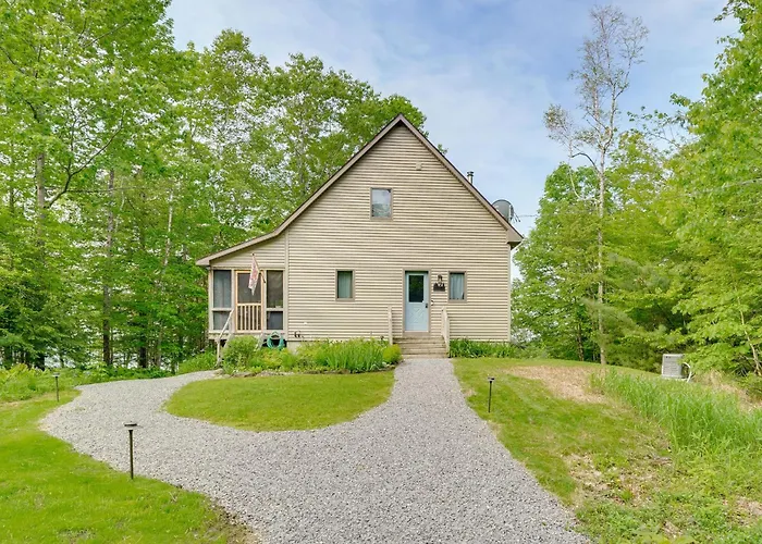 Hot Tub & Boat Dock: Waterfront Maine Retreat!