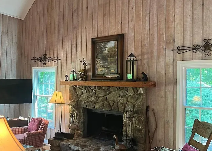 Cashiers Cedar Creek Club Cabin